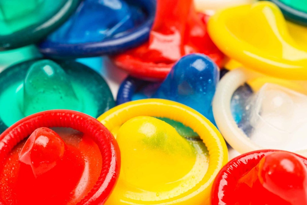 preservativi colorati